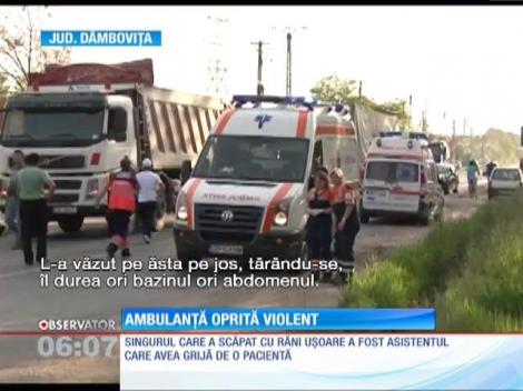 Ambulanţă spulberată de TIR, în Dâmboviţa