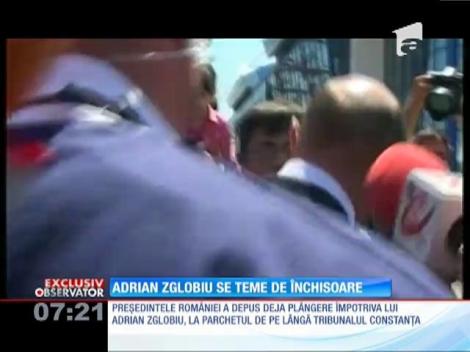 L-a scuipat pe preşedinte şi acum îi pare rău