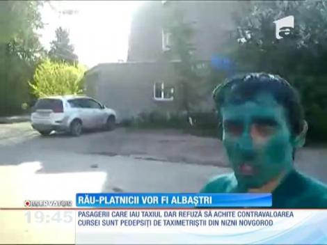 Rusia: Cine se plimbă cu taxiul fără să plătească e vopsit în albastru