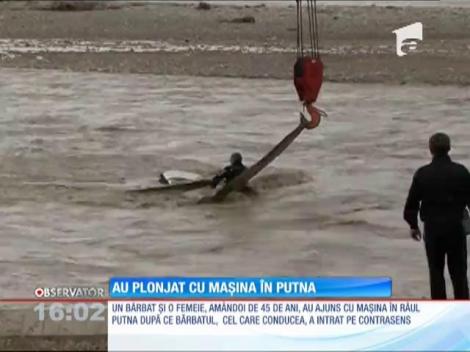 Intervenţie periculoasă în apele râului Putna