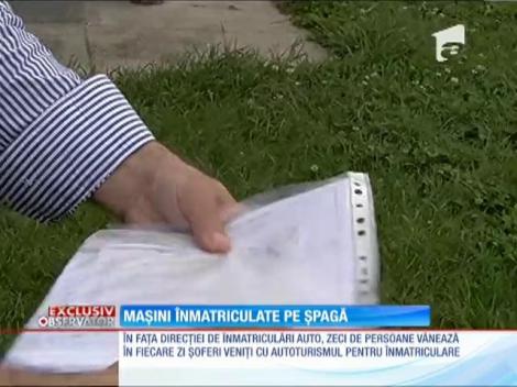 Maşini înmatriculate pe şpagă