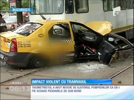 Soţia şi fiul lui Dan Bursuc au ajuns în stare gravă la spital, în urma unui accident rutier