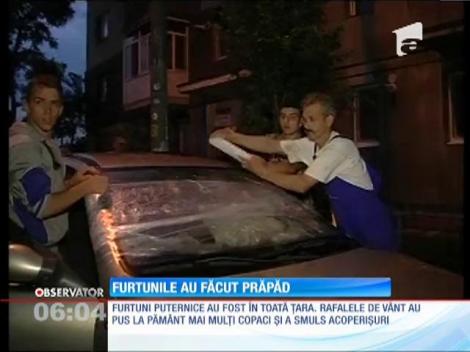 Furtună violentă în București