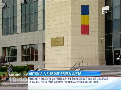 UPDATE / Judecătorii au decis să mute dosarul privind custodia fetiţei Antoniei în Italia