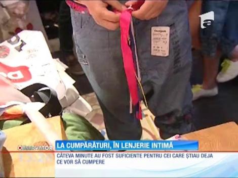 La cumpărături, în lenjerie intimă