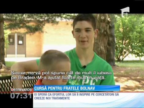 Un copil de 14 ani l-a cărat în spate 60 de kilometri pe fratele său