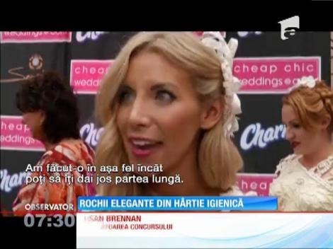 Rochii de mireasă create din hârtie igienică