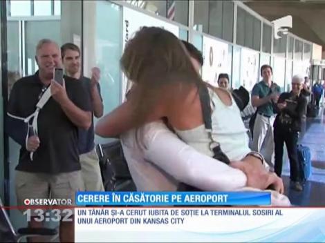 Zborul fericirii: A fost cerută în căsătorie pe aeroport