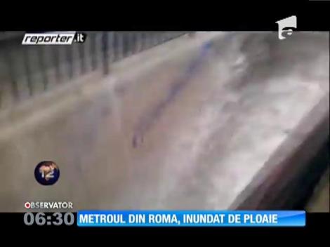 Metroul din Roma, inundat de ploaie