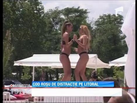 Cod roșu de distracție pe litoral
