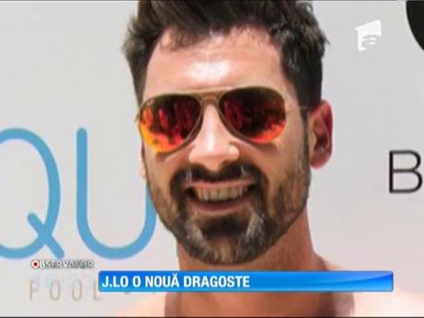 Jennifer Lopez este îndrăgostită!
