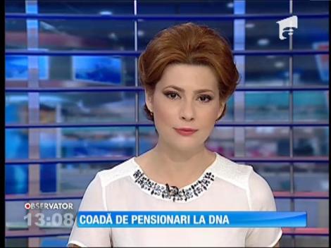 Coadă de pensionari la DNA Piteşti