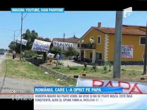 Vocea unui român l-a convins pe Papă să se oprească din drumul lui şi să binecuvânteze o tânără grav bolnavă!