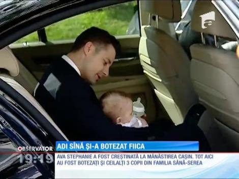 Adi Sînă și-a botezat fiica