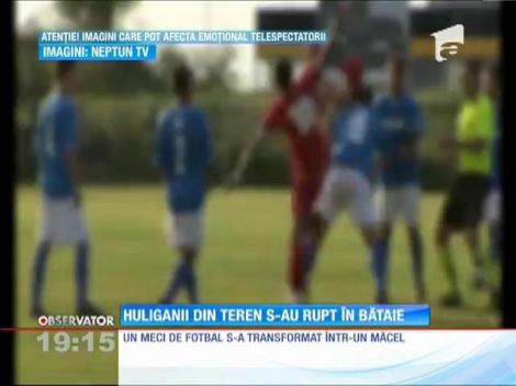 Un meci de fotbal de liga a IV-a s-a transformat într-un măcel