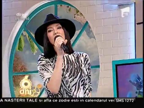 Roxanne - "Up All Night"