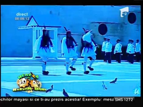 Schimbarea gărzii la Buckingham