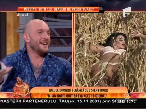 Pictorial HOT HOT HOT! Raluca Dumitru, extrem de sexy, în lanul de grâu