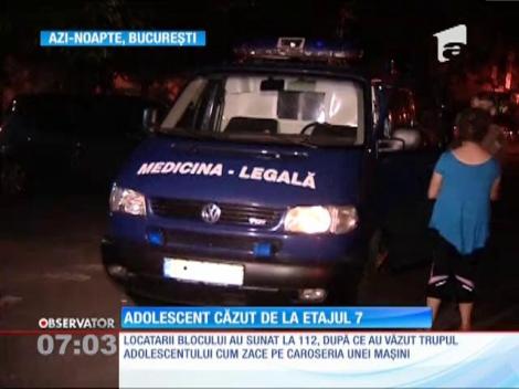 Un adolescent a căzut de la etajul 7 al unui bloc din Capitală