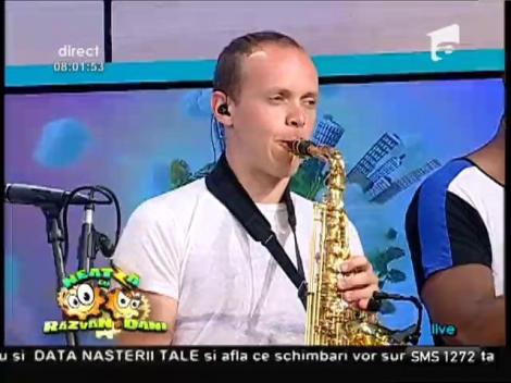 Balako, un proiect muzical de succes: Un cocktail de sunete balcanice a cucerit inimile străinilor!