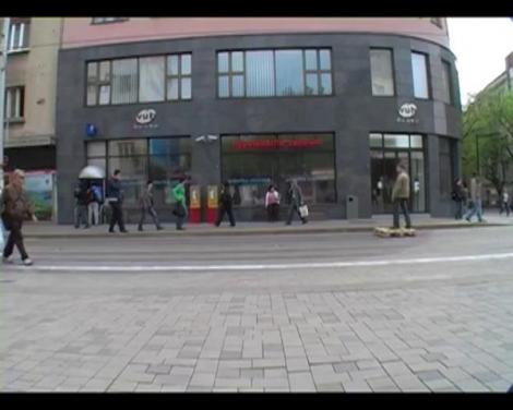 BESTIAL e puţin spus pentru aşa ceva! S-a inventat un nou tip de vehicul