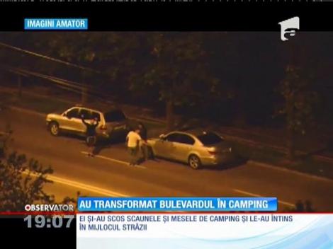 Un bulevard din Galaţi a devenit loc de picnic pentru un grup de tineri destul de îndrăzneţi!