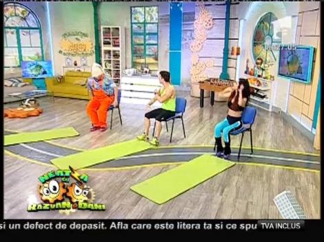 Aşa cevaaa...Rar ai ocazia să vezi: Florin Neby şi Miruna au făcut fitness "saturnian" cu extraterestul de la "Neatza"!