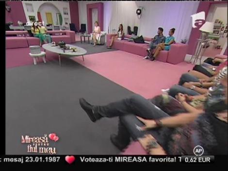 Jocurile de cărţi au încins atmosfera în Casa Băieţilor!