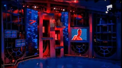 Cam cât curaj să ai? Vladimir Drăghia, direct pe stând în mâini de la prima săritură