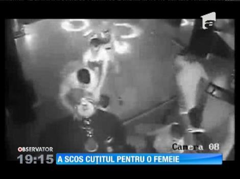 Un turist a scos cuțitul pentru o femeie