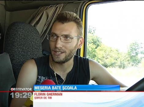 Absolvenţii de liceu aleg mai degrabă o meserie decât o facultate