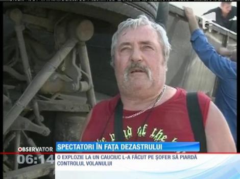 Un autocar plin cu călători s-a răsturnat pe DN1