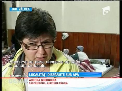 Zeci de gospodării din judeţul Gorj au fost devastate de ape