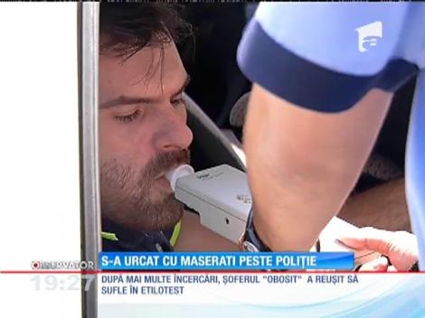 A intrat în mașina de poliție cu un Maserati