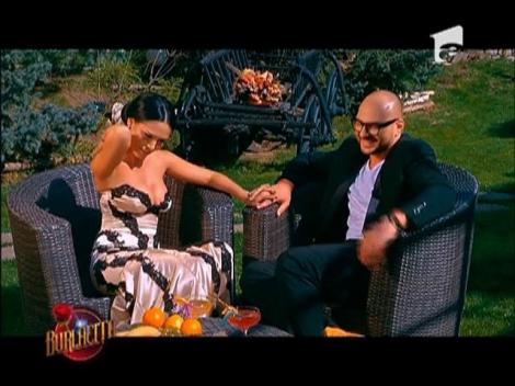 Romantismul a atins cote maxime: Atingeri pasionale și complimente pe bandă rulantă între Andreea și Cristi!