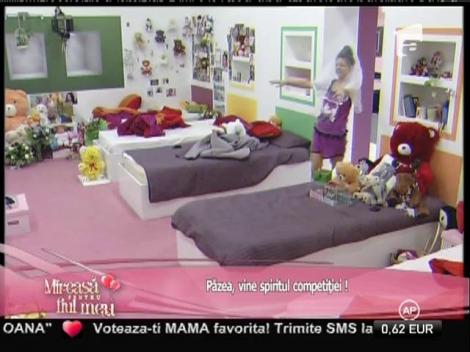 Iată cum se pregătește Oana de Finala Săptăm&acirc;nii!