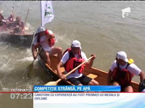 Peste 50 de amatori de canotaj s-au întrecut într-o nouă ediţie a campaniei Descoperă România