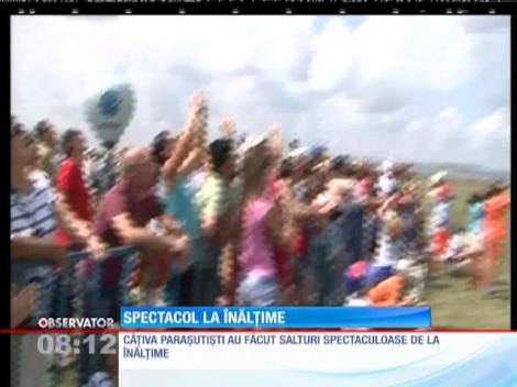 Spectacol pe cer la mitingul aviatic de la Târgu Mureș - ''Sky is not the limit''
