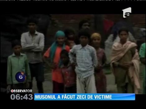 Musonul a făcut victime şi în India