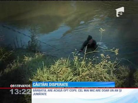Nici după două zile nu a fost găsit bărbatul înecat în canalul de la Noapteș!