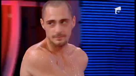 Wooow, wow, wooow! Vladimir Drăghia a sărit în mâini, a aterizat în picioare și a EXTAZIAT juriul