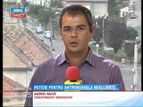 Părinții cer menținerea antrenoarelor de la CSM, după accidentarea unei fetițe