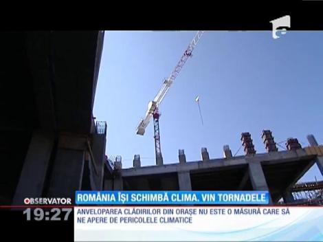 România își schimbă clima. Vin tornadele