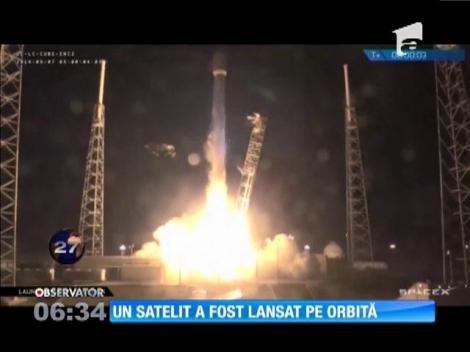 Un satelit a fost lansat pe orbită