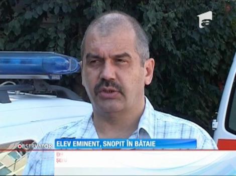 Un elev eminent din Galați a fost snopit în bătaie de doi copii de 13 ani