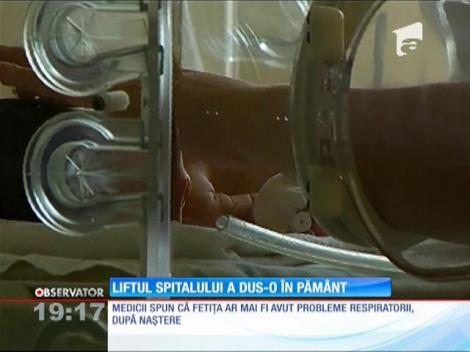 O fetiță de patru luni a murit în liftul Spitalului din Slobozia