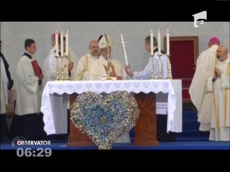 Papa condamna nebunia războiului