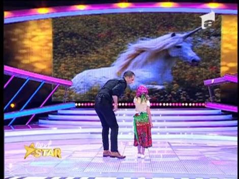 Irina a facut cunostinta cu animalul ei preferat: unicornul