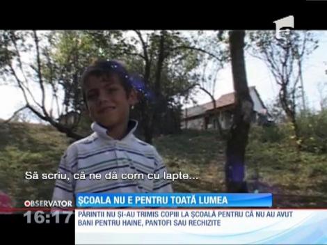 Nu şi-au trimis copiii la şcoală pentru că nu au bani de haine şi rechizite