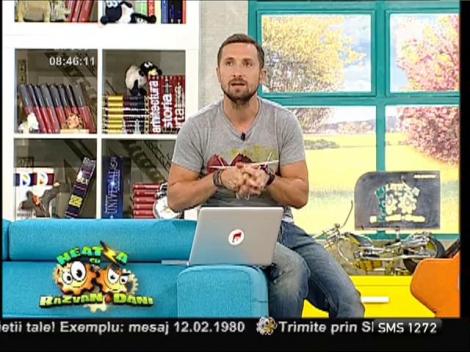 Smiley news: Cum să introduci o monedă într-o sticlă cu motostivuitorul